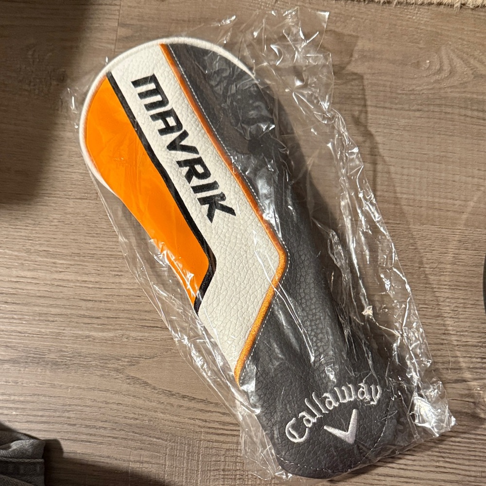 NEW Callaway Mavrik Headcover in Orange, Black, and White